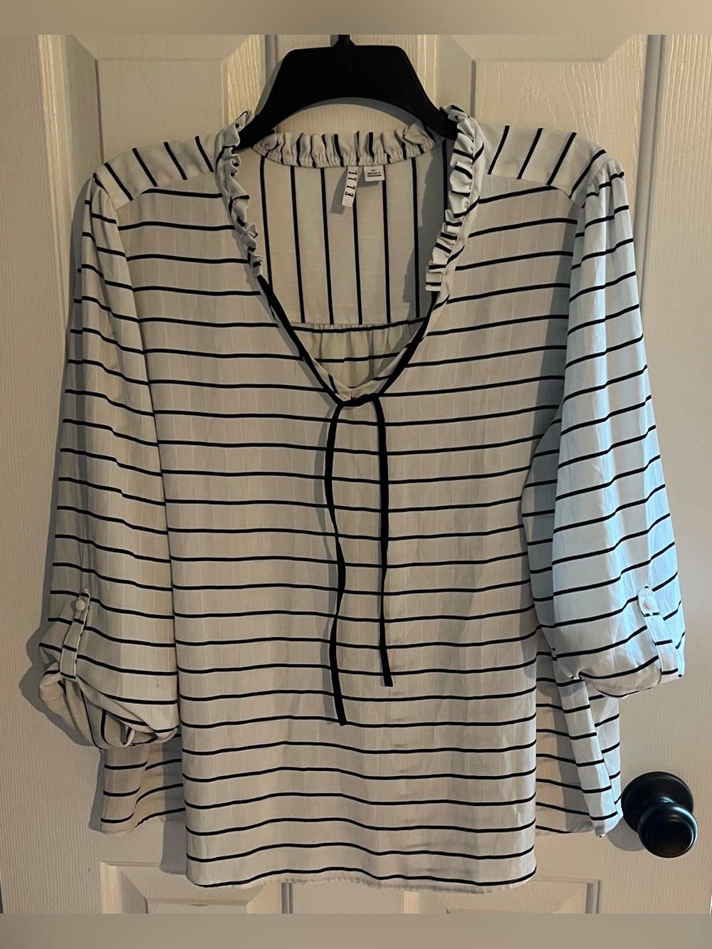 ELLE Black White Striped V-Neck Roll-Tab Sleeve Blouse Top Women's Size XL
